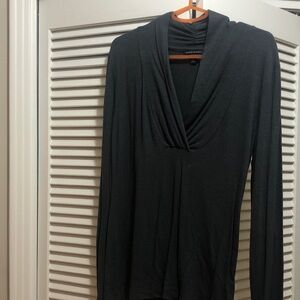 Banana Republic Charcoal Long Sleeve Top like new.
